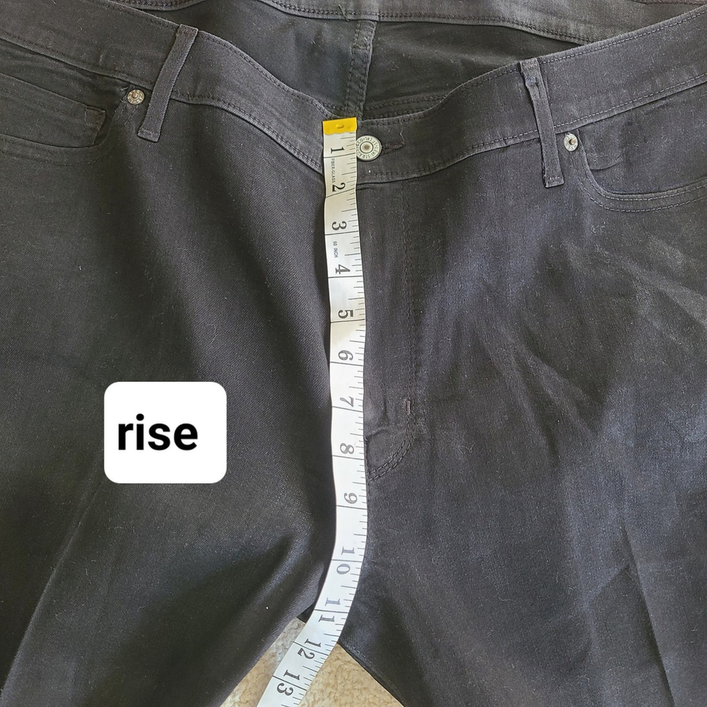 Levis Jeans Womens 24W Plus Black Denim 414 Classic Straight High Rise Stretch - Picture 15 of 15